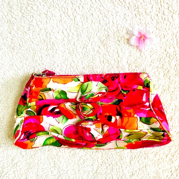 Handbags - Floral purse